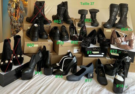 Lot de 12 paires de chaussures neuves, pour femme, Taille 37