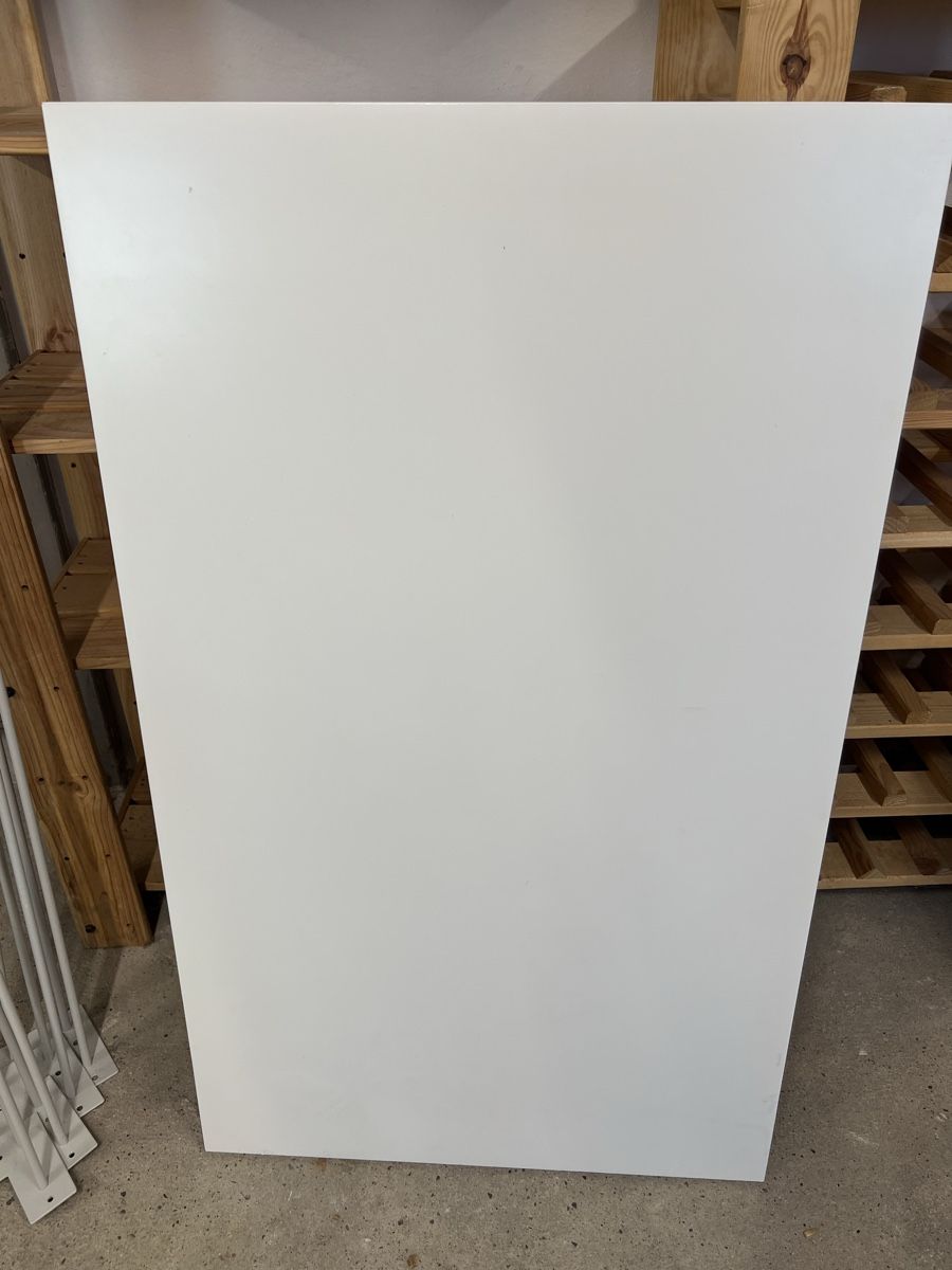 Scrivanie: Bürotischplatte mit Füssen 60x100cm – Usato da Zürich venduto da mishima-123 4