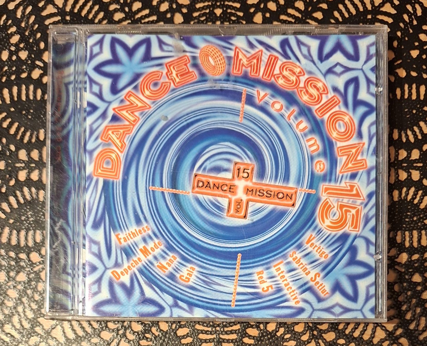 CD: Dance Mission Vol. 15, CD 1997, Hit Compilation, Sampler – Usato da Amriswil venduto da Celini3
