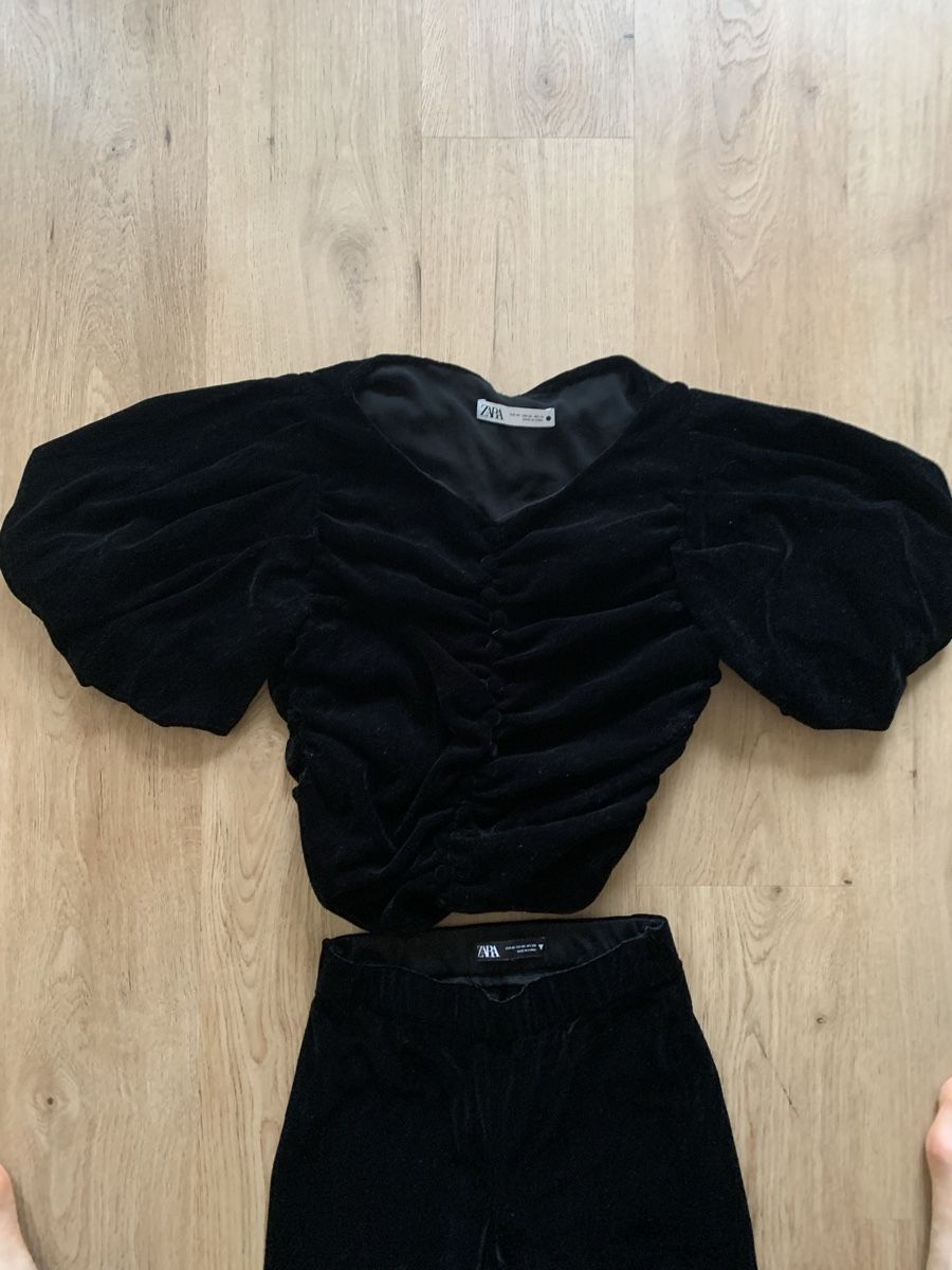 Zara Kleiderpakete: Ensemble en velours noir Zara – Gebraucht aus Genève von vic_s9c5 2