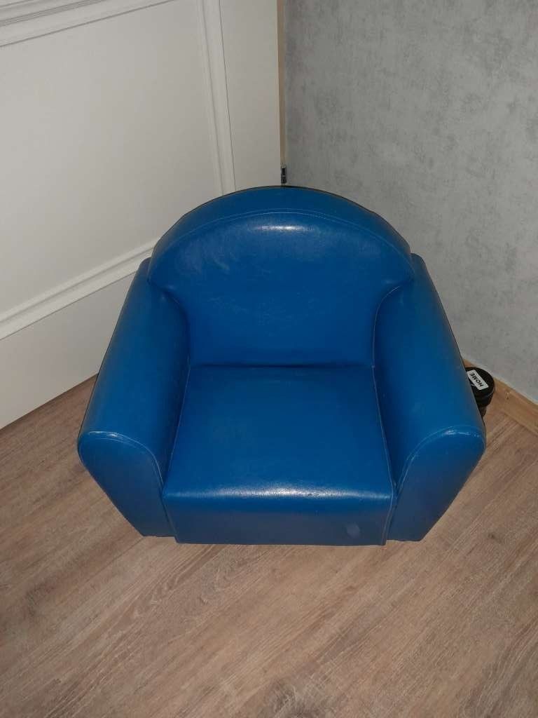 Poltrone: Kindersessel blau – Usato da Hüttlingen venduto da GittaV
