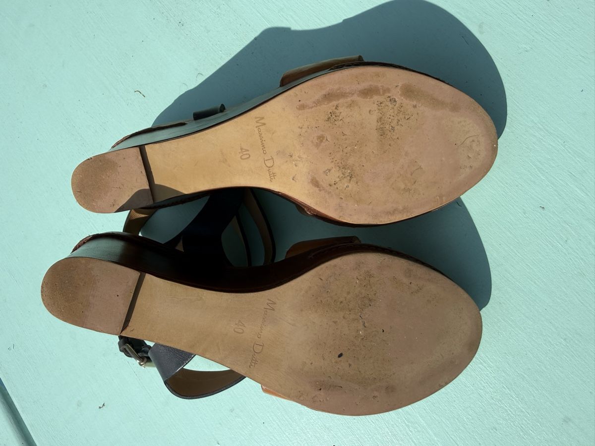 Massimo Dutti Scarpe da donna: Keilabsatz Sandalen Leder Grösse 40 Massimo Dutti – Usato da Maur venduto da Marie.5 4