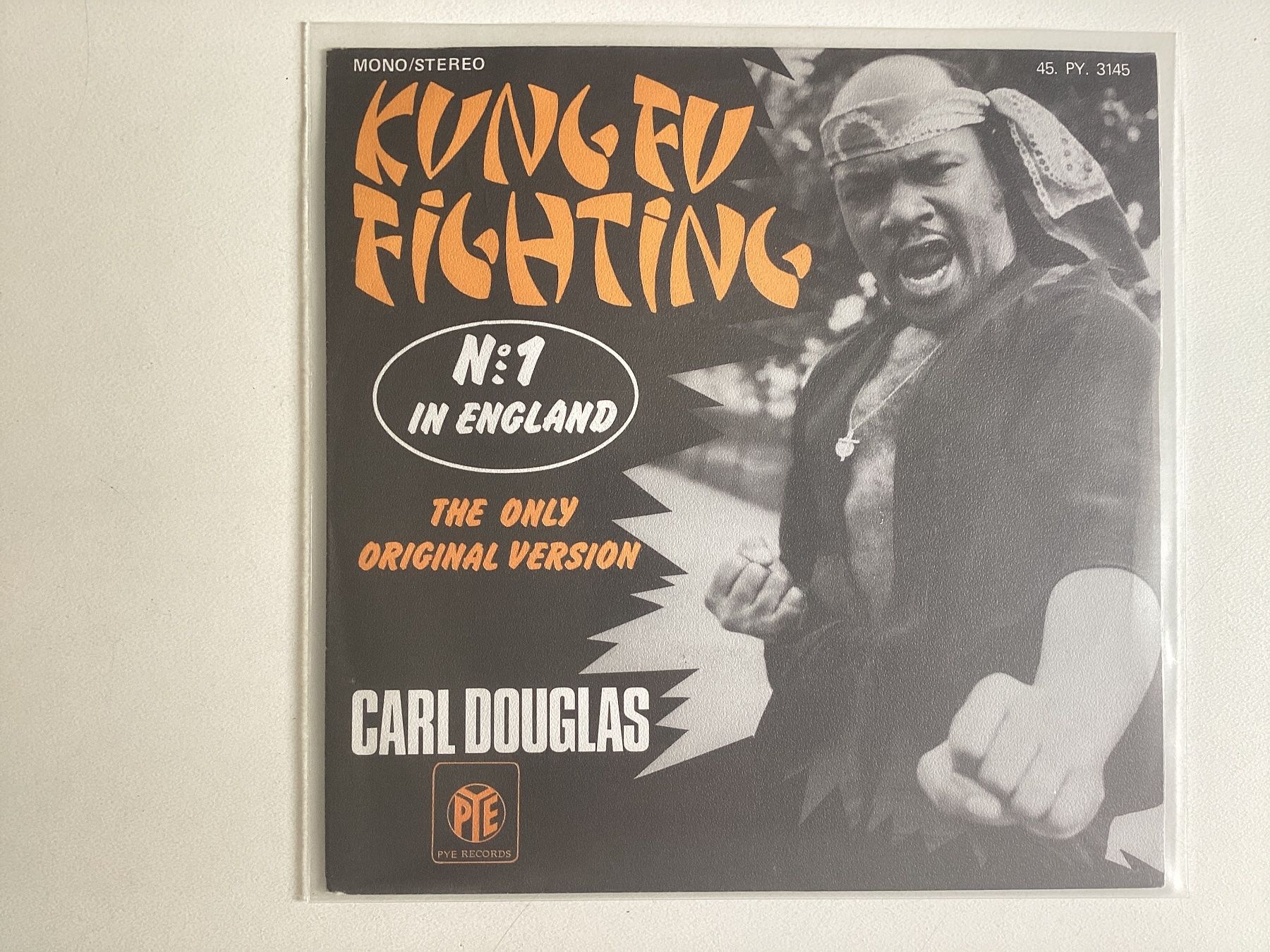 Dischi in vinile: Carl Douglas Single - Kung Fu Fighting – Usato da Gutenswil venduto da Hamzian