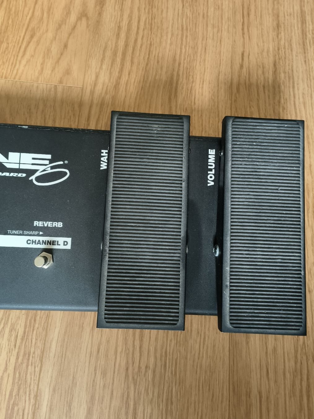 Line 6 Strumenti musicali: Line 6 Gitarren Pedal – Usato da Thun venduto da soundwg 4