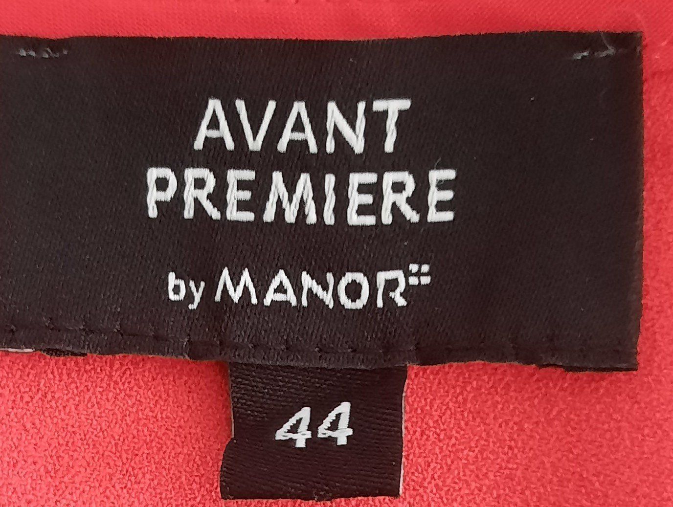 Avant Premiere Kleider: AVANT PREMIERE edles Midikleid rot Gr.44 – Neu (gemäss Beschreibung) aus Seuzach von VT-Collections1 6