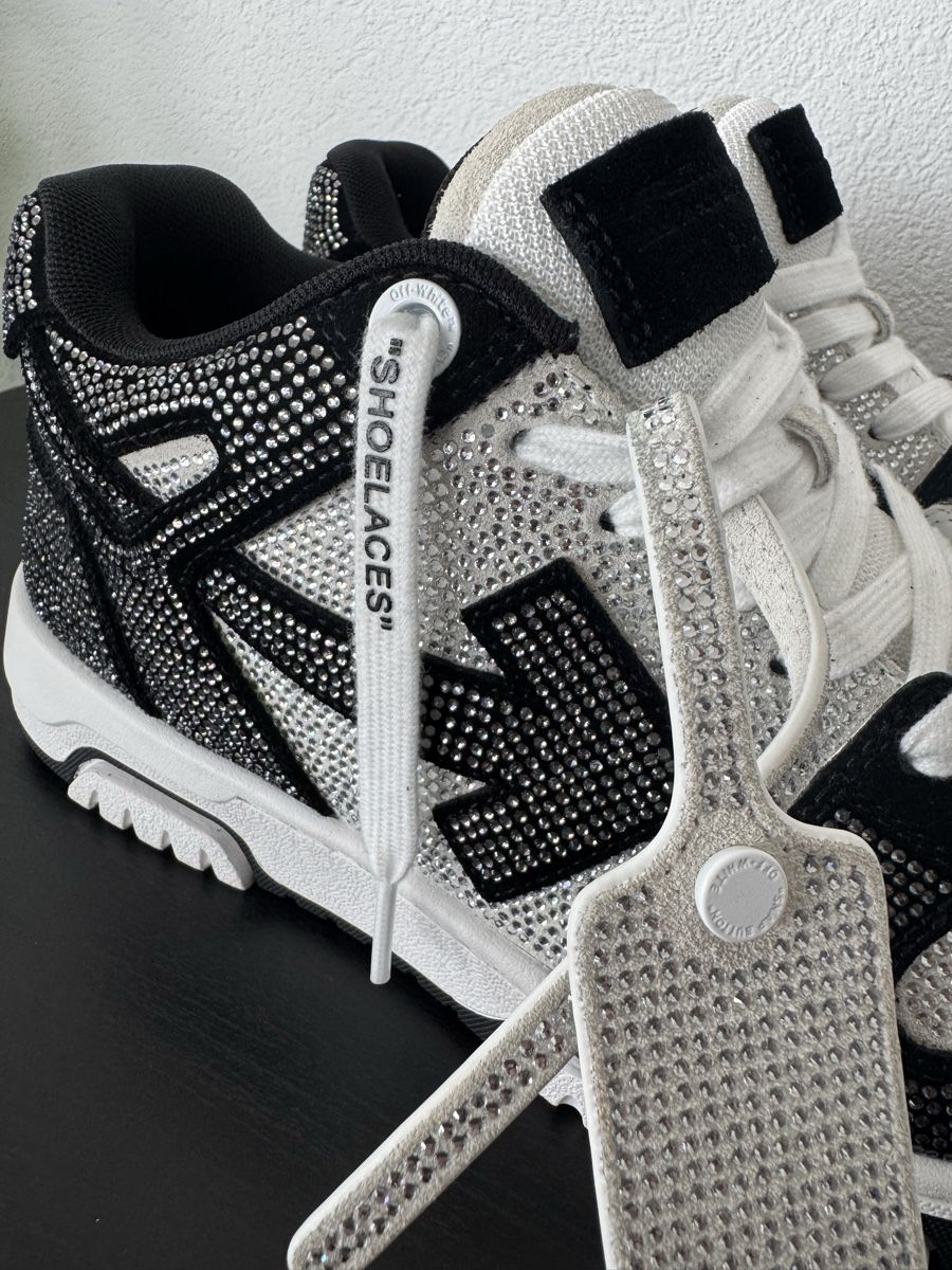 Off-White Herrenschuhe: Off-White sneakers with crystals, size 41, brand new – Neu (gemäss Beschreibung) aus Dübendorf von fra_h2bp 1