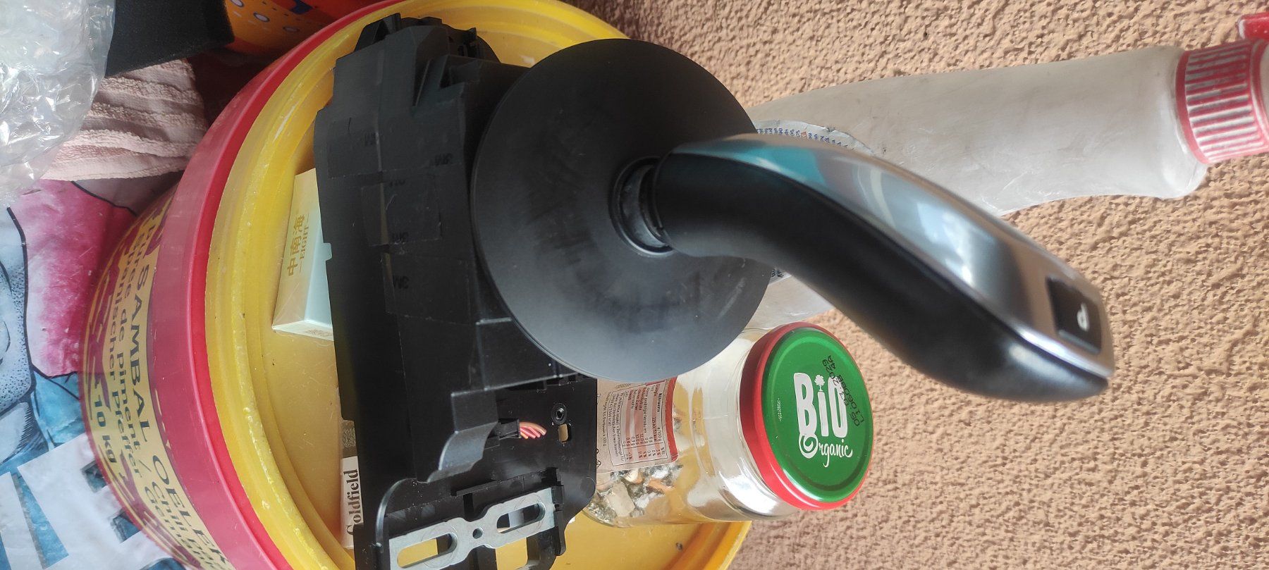 BMW Tutti pezzi di ricambio auto: BMW – Usato da Biel/Bienne venduto da johnychen63 4