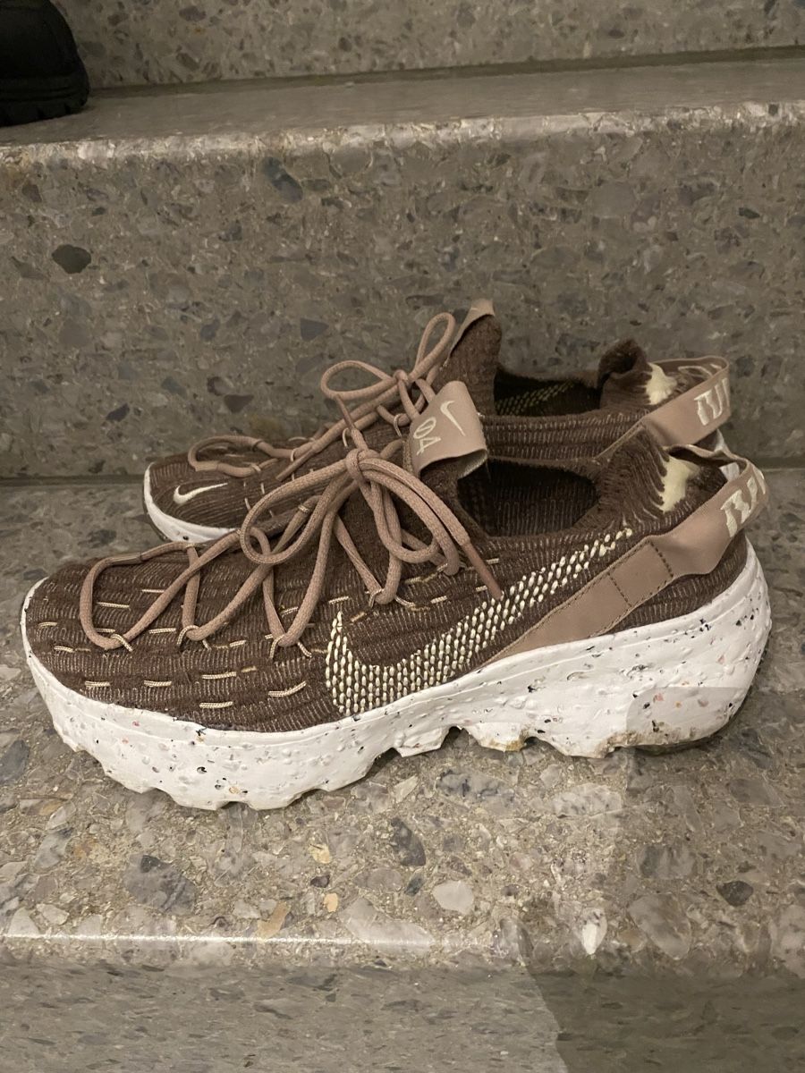 Nike Damenschuhe: Nike Schuhe – Neu (gemäss Beschreibung) aus Rorschach von lvi_p29s