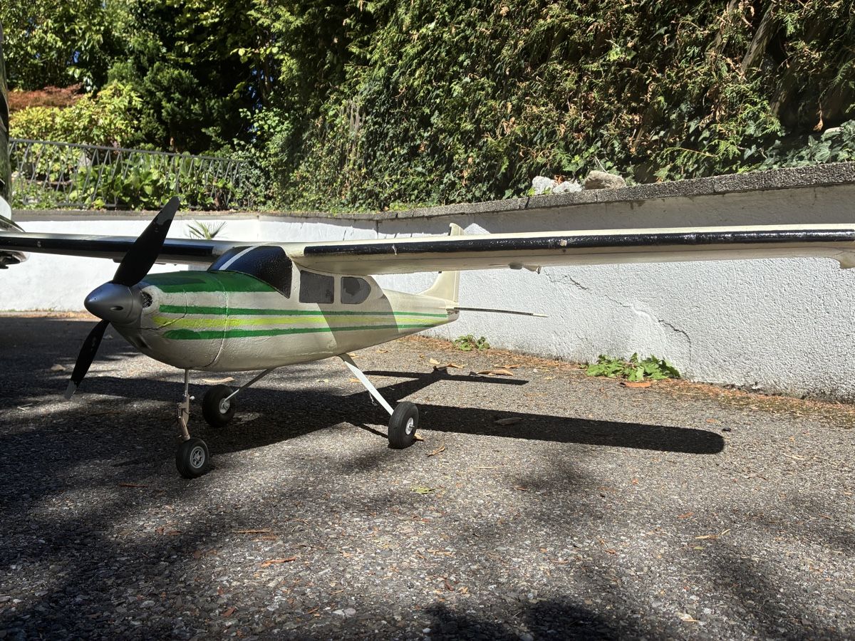 Cessna RC Kits de montage: Cessna 208 – D'occasion à Buchs ZH par hipsternut 2