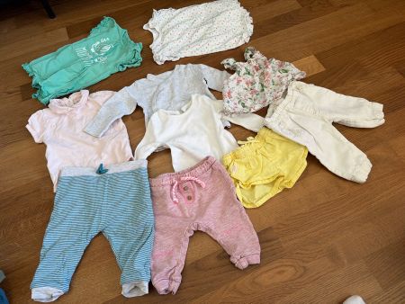 Baby girl cloths set size 3-6 months