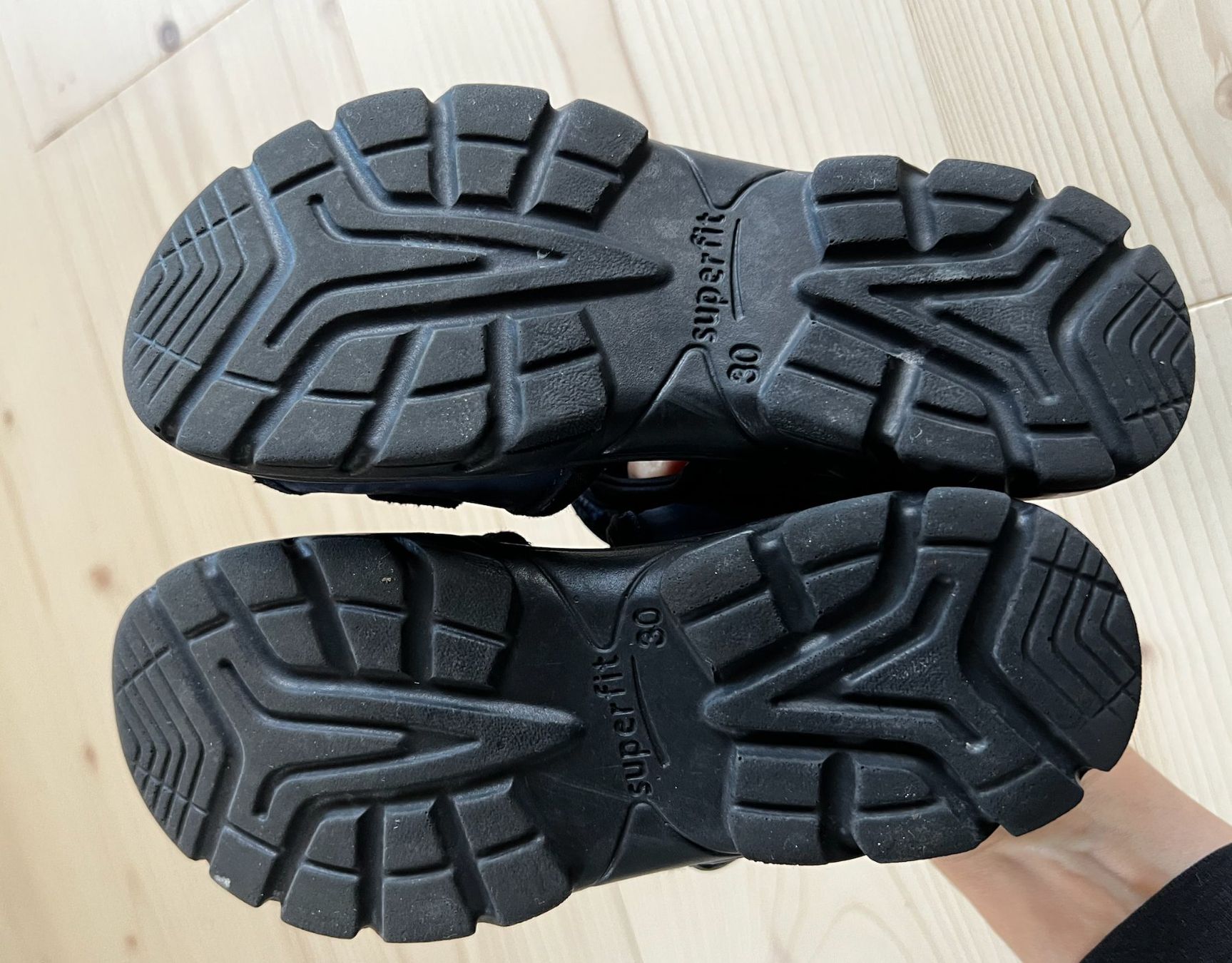 Superfit Scarpe per ragazzi: SUPERFIT Sandalen Gr.30 – Usato da Zürich venduto da normanprice 3