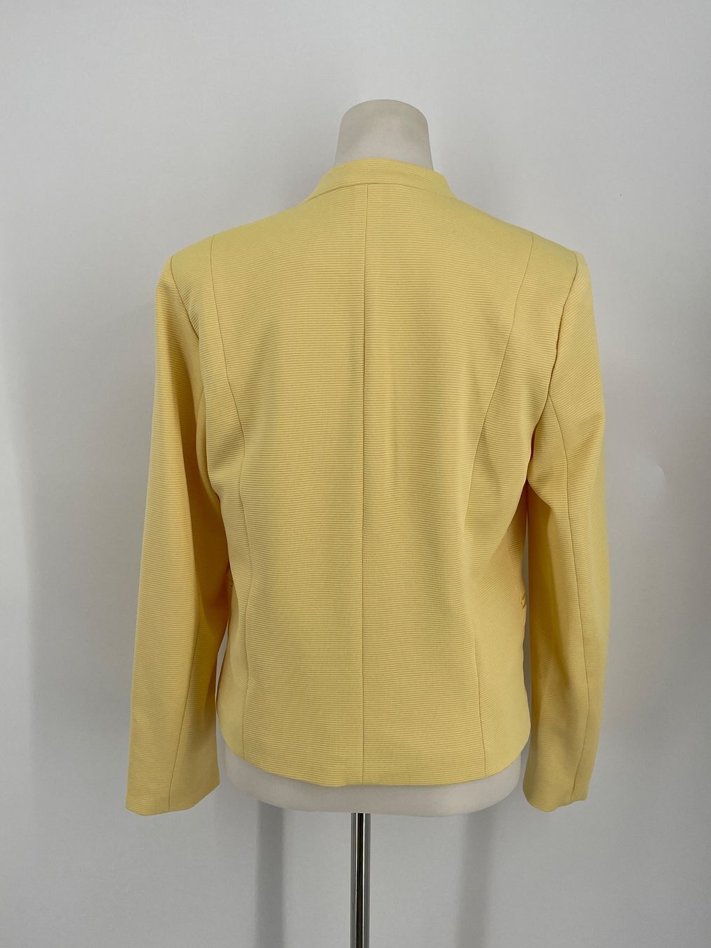 Only Jacken: Only Blazer Gr. 40 – Gebraucht aus Auenstein von moin. 3