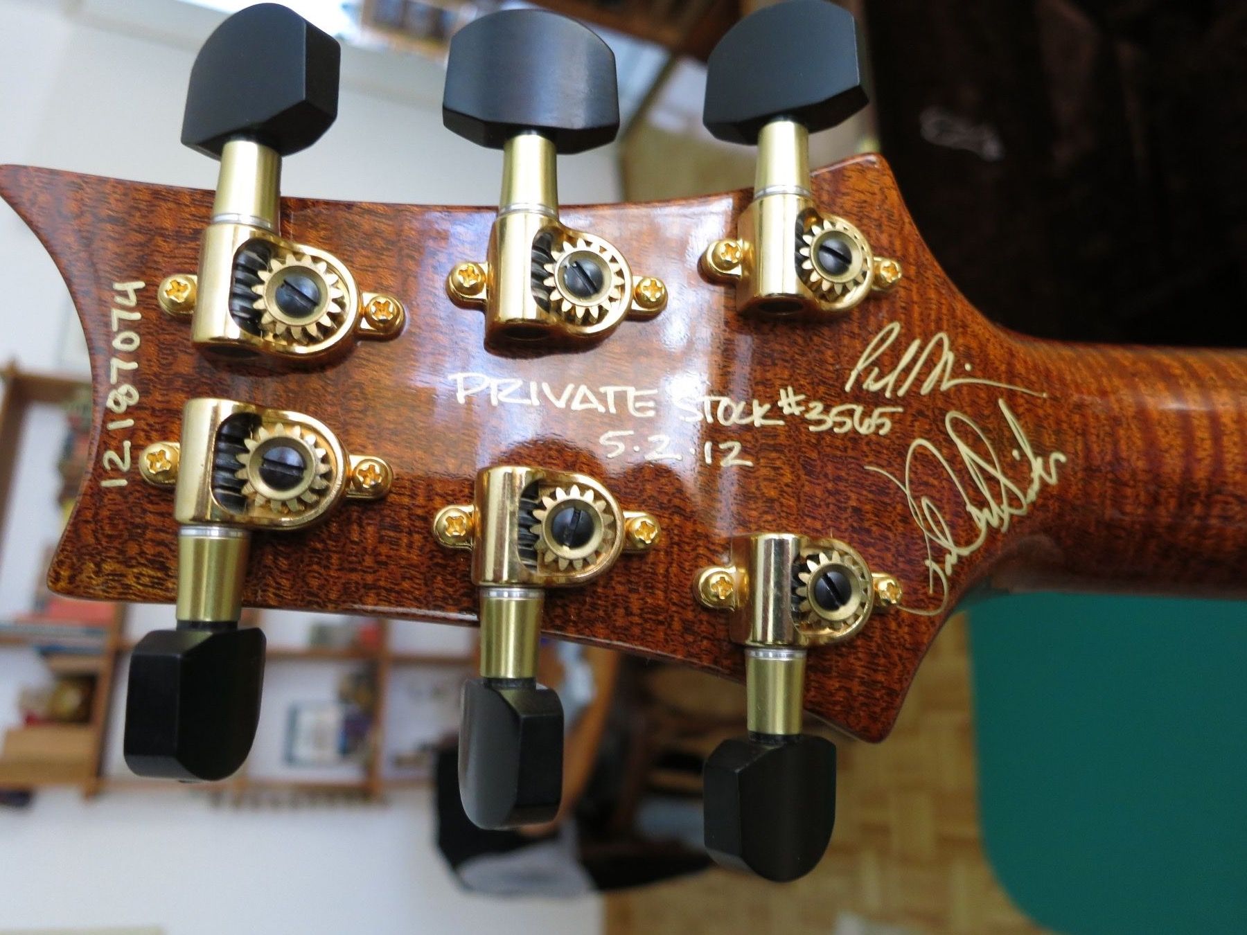 PRS Musikinstrumente: PRS Privat Stock Custom 24 Signature – Gebraucht aus Sargans von Tritonurs 6