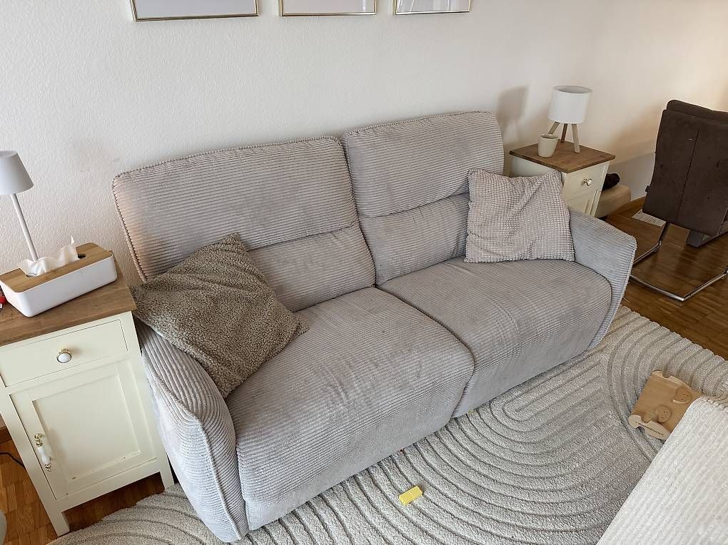 Divani: Sofa Elektrischer Doppelsitzer – Usato da Volketswil venduto da boje95