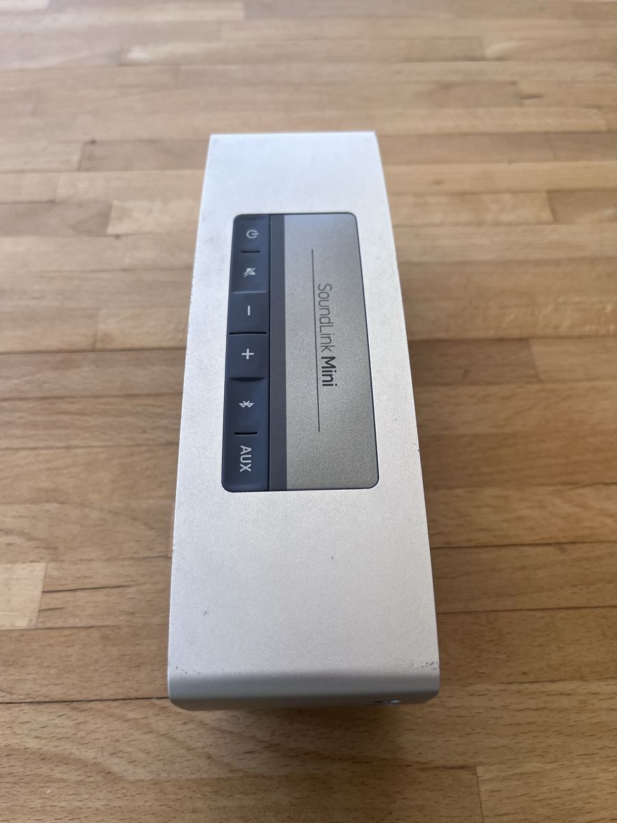 Bose Lautsprecher: Bose Lautsprecher mit Ladestation – Gebraucht aus Adlikon von Tonda01 2