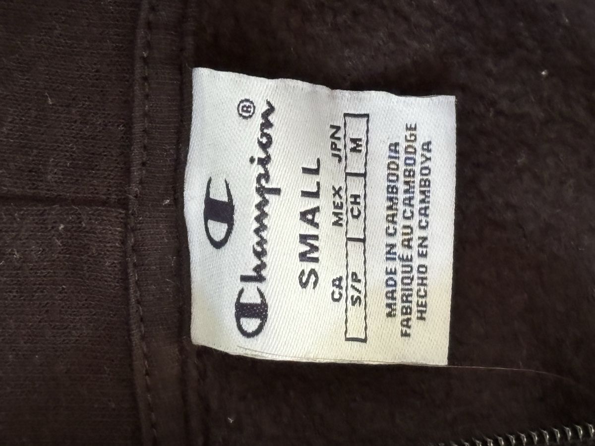 Champion Pullover & Sweatshirts: Champion Kapuzenjacke – Gebraucht aus Würenlos von Ashley24 2