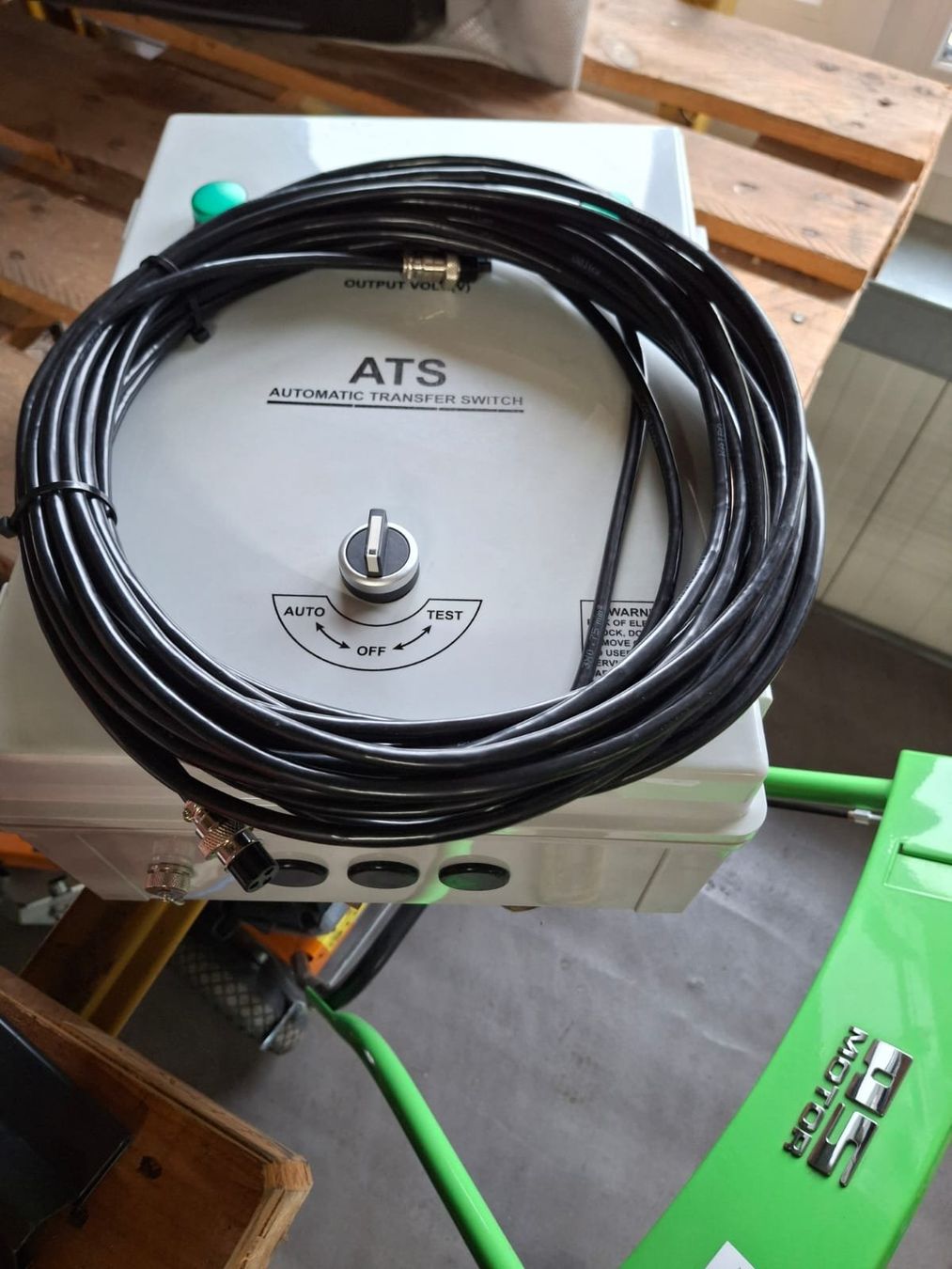 Componenti elettronici: Automatische Umschaltung CGM ATS – Usato da Sutz venduto da Shop_LehmannGT 1