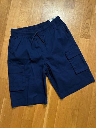 Schöne Shorts Gr. 158, Neu