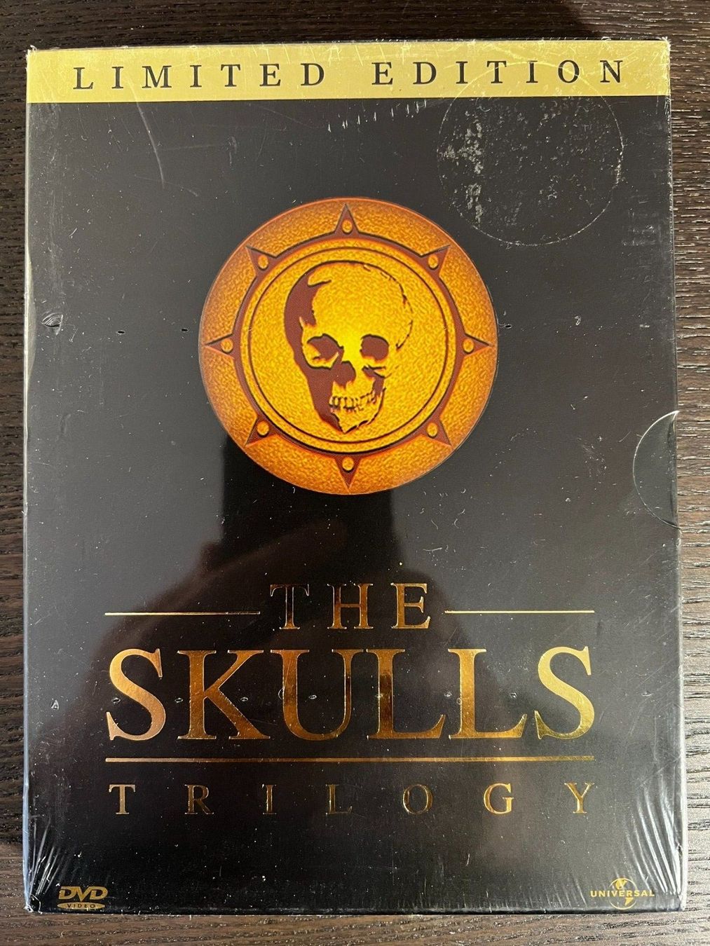 Tutti i DVDs: The Skulls Trilogy – Nuovo e nell'imballaggio originale da Zürich venduto da FilmFreunde