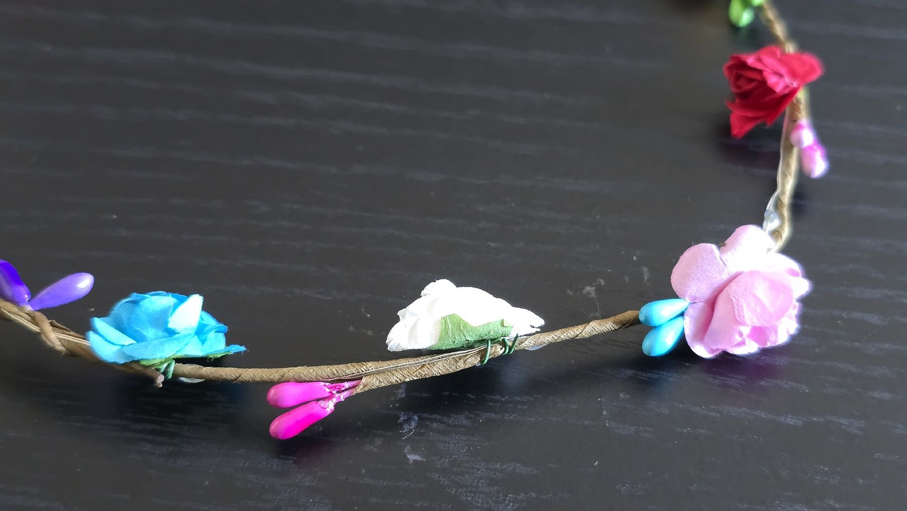 Costumi: Kopfschmuck LED Blumenkranz – Nuovo (secondo la descrizione) da Thalwil venduto da VitaMini 3