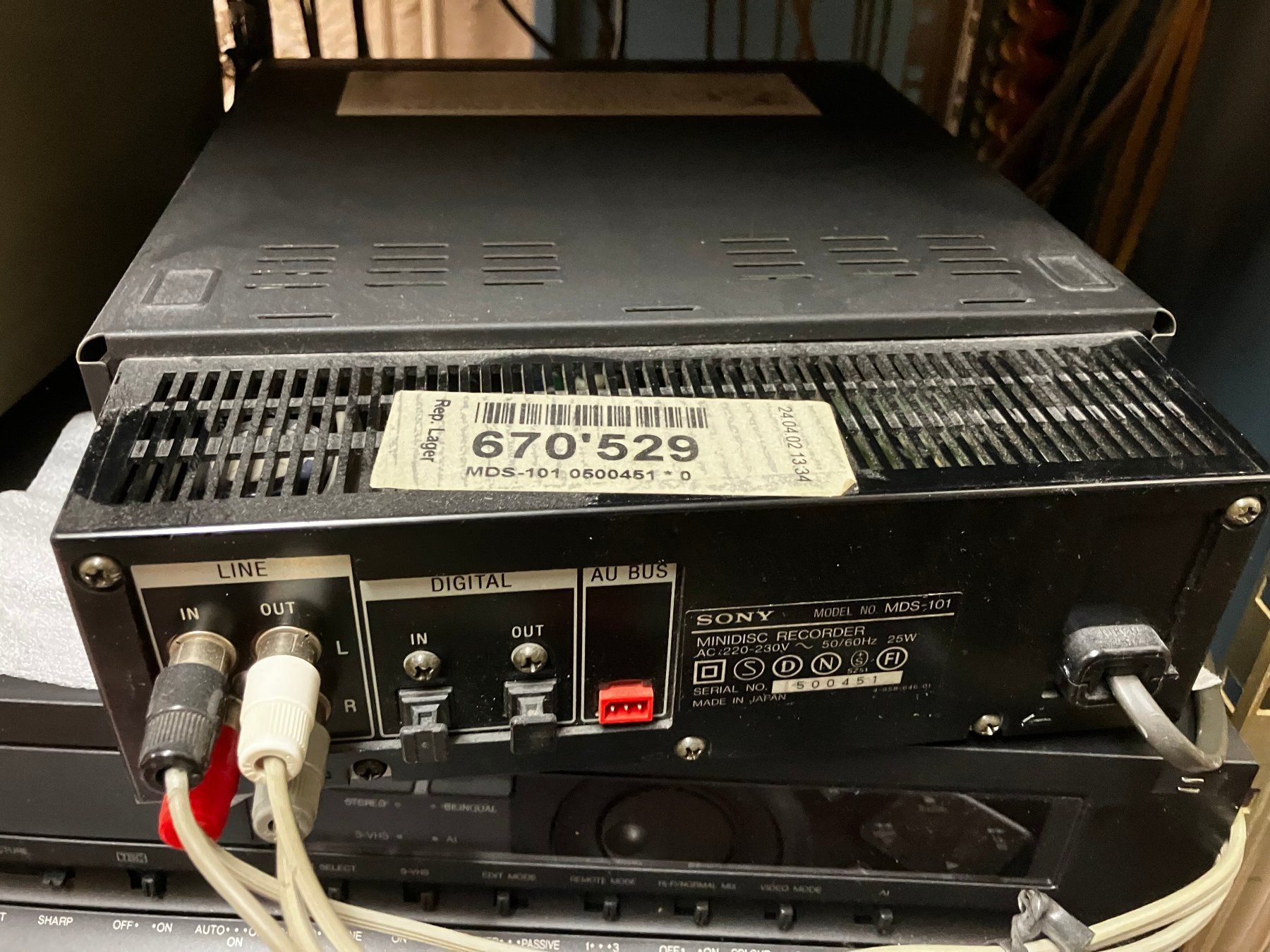 Sony Registratori: SONY Minidisc Recorder MDS-101 – Usato da Nürensdorf venduto da rol_kg7r 1