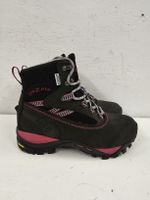Chaussures neuves de marche pour l hiver, taille 37