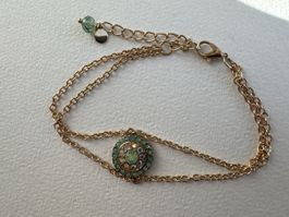 Elegante Goldene Armkette mit grüne Steine. Einzelstück!