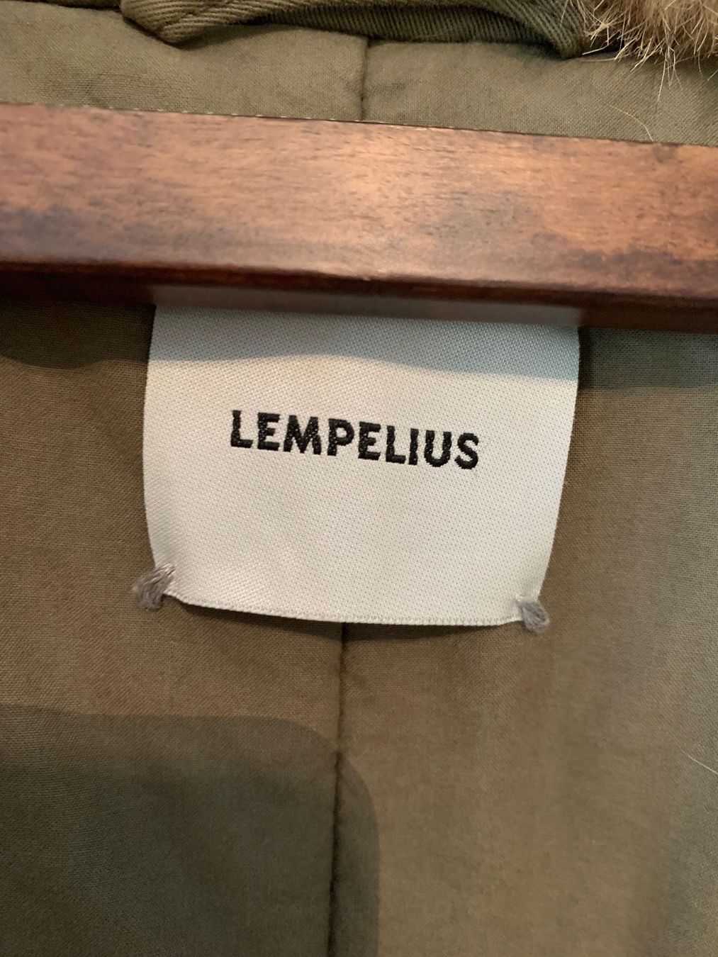 Cappotti: HIGHCLASS Parka mit echtem Fell, LEMPELIUS Berlin, Original – Usato da Rüschlikon venduto da Brixen07 8