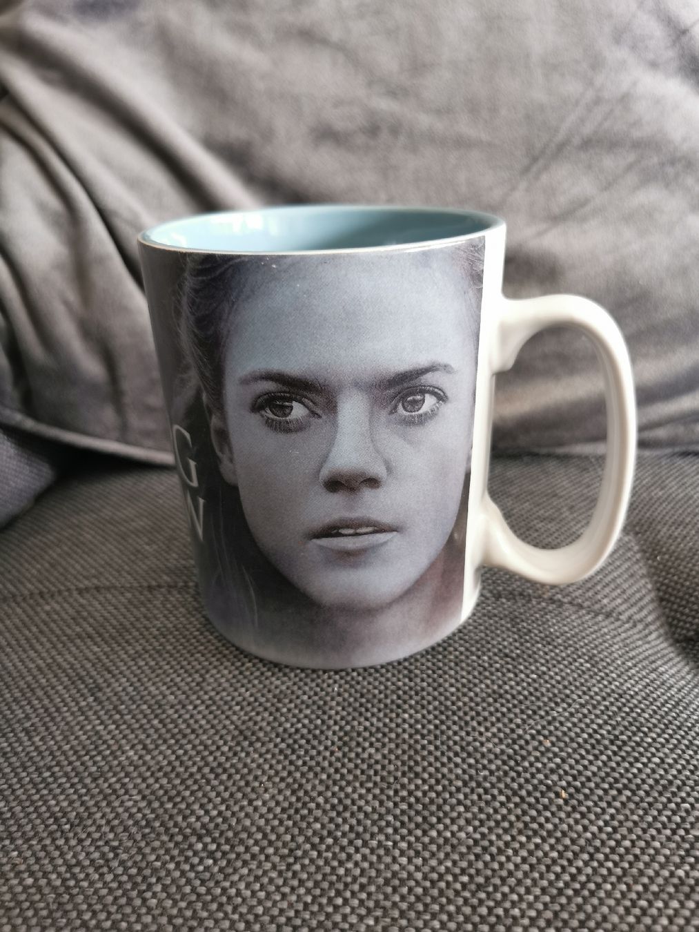 Tazze: Tasse Game of Thrones Jon Snow Ygritte – Usato da Buchs SG venduto da and_s6ps 2