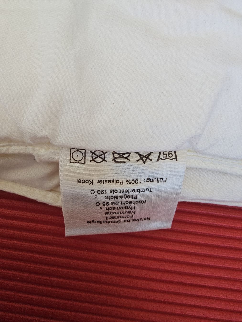 Coperte: 2 Steppdecken reizfrei ungebraucht – Nuovo (secondo la descrizione) da Wädenswil venduto da Babaric 1