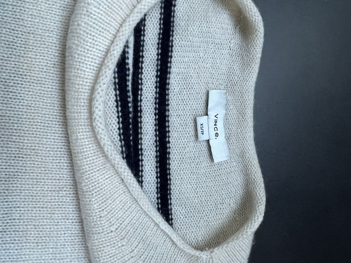 Pullover & Sweatshirts: Vince oversized Pullover Xs/S – Gebraucht aus Wabern von La-Vitrine 2