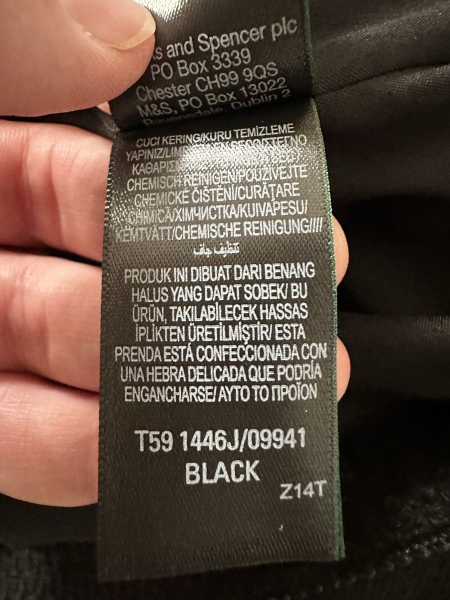 Giacche: NEW M&S Black Tweed- style jacket size 50 – Nuovo e nell'imballaggio originale da männedorf venduto da stina_01 4