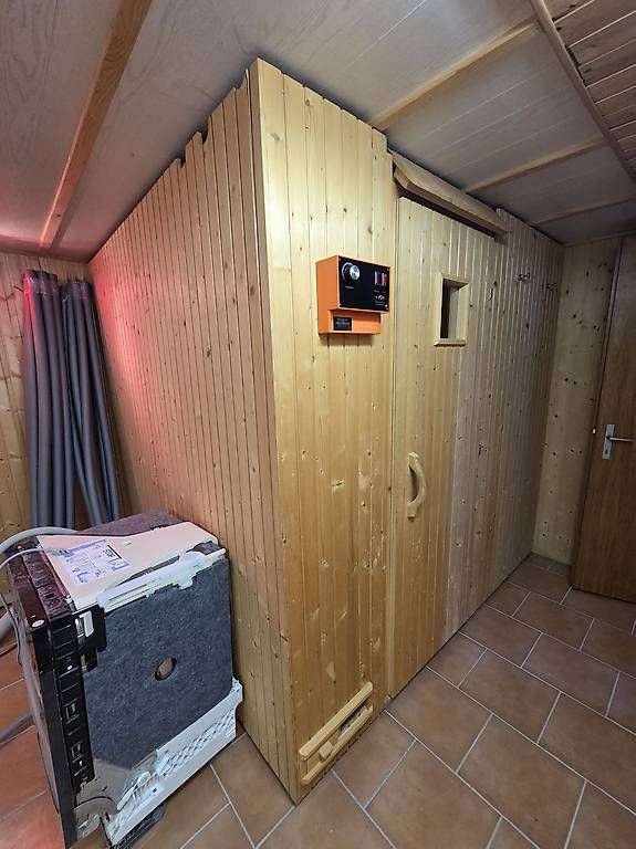 Sauna & Zubehör: Holzsauna – Gebraucht aus Zug von rom_xfx8 3