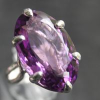 NEU: Amethyst Schmuck Ring Grösse 57 Designerstück