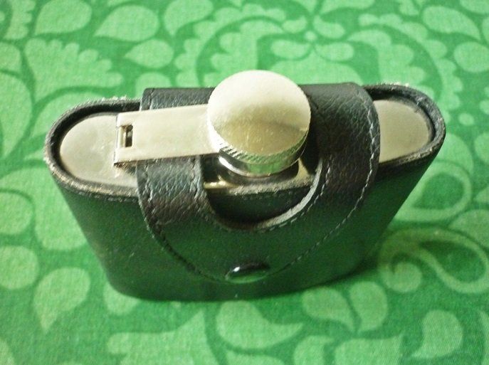 Autres: JIM BEAM Flachmann  mit ETUI – D'occasion à Adliswil par di_hans 2