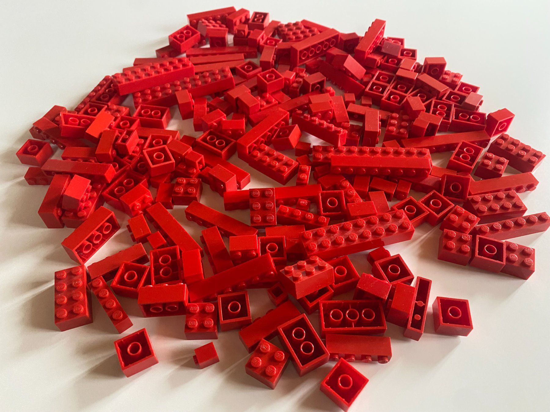 Lego Giocattoli: LEGO - 200 - VERSCHIEDENE - ROTE - STEINE – Usato da Gelterkinden venduto da ajdt4
