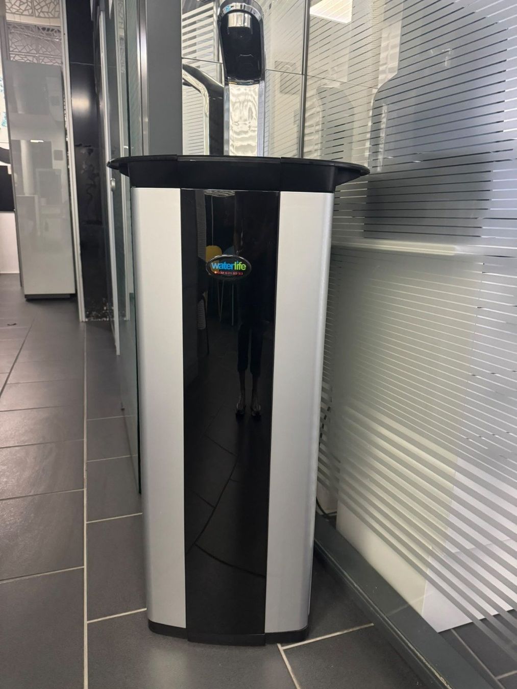 Sanitär: Waterlife Wasserspender mit Filteranlage – Gebraucht aus Luzern von inf_2rvp
