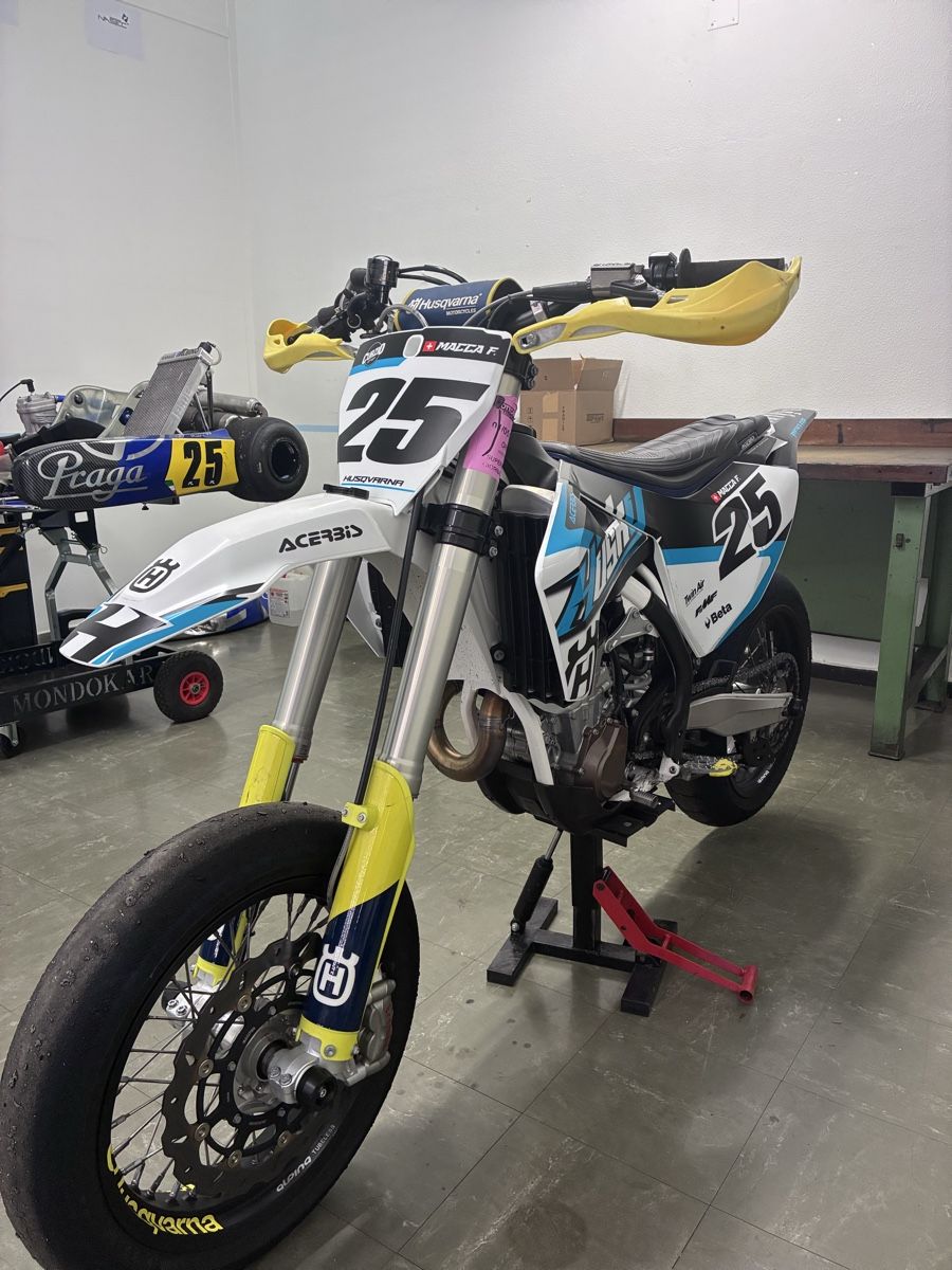 Husqvarna Strada: Supermotard husqvarna 450 – Usato da Bodio TI venduto da FabioMacca2597 3
