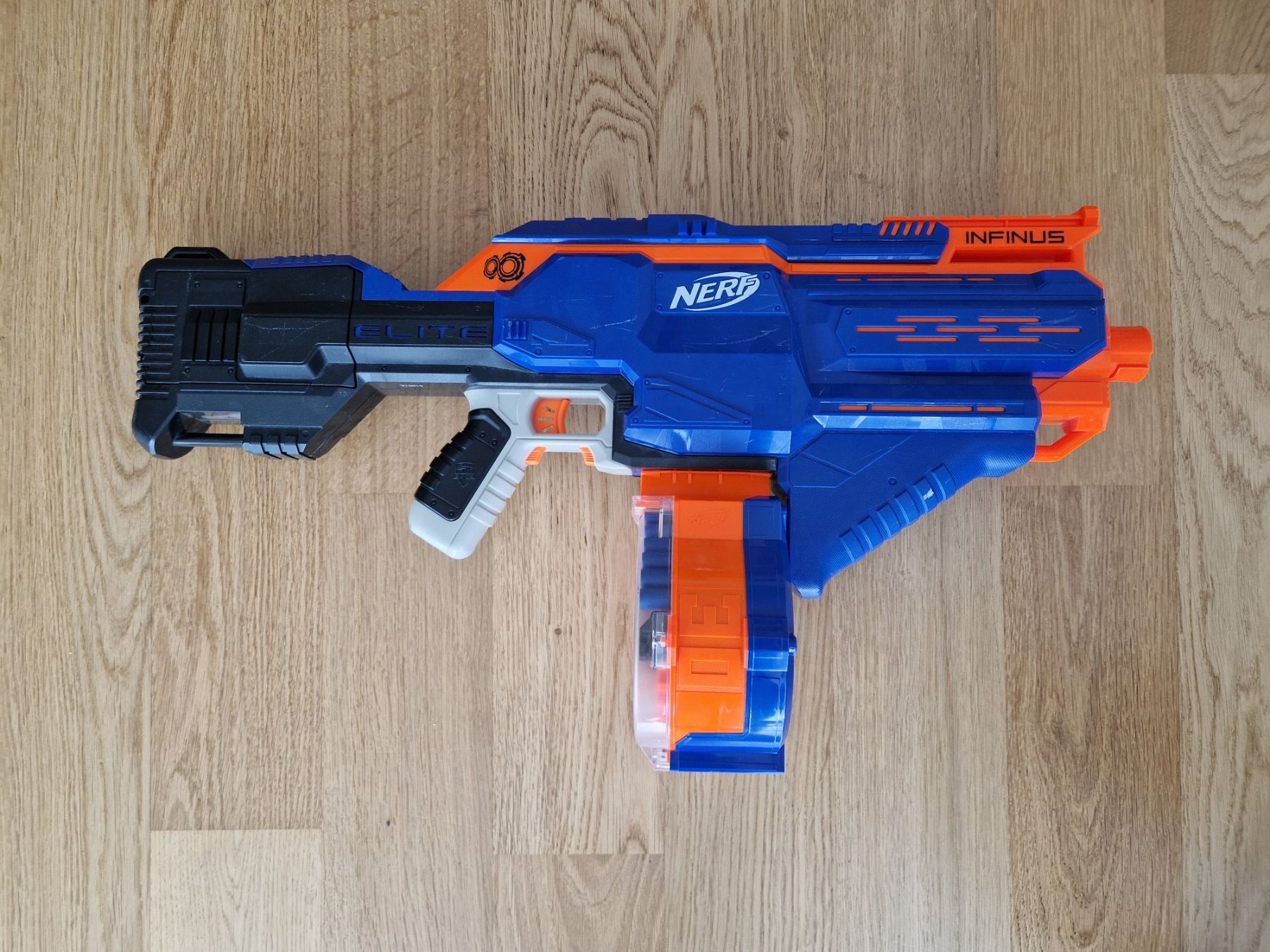 Nerf Giocattoli: 3 motorisierte Nerf Elite Blaster im Set – Usato da Baden venduto da Bib3 4