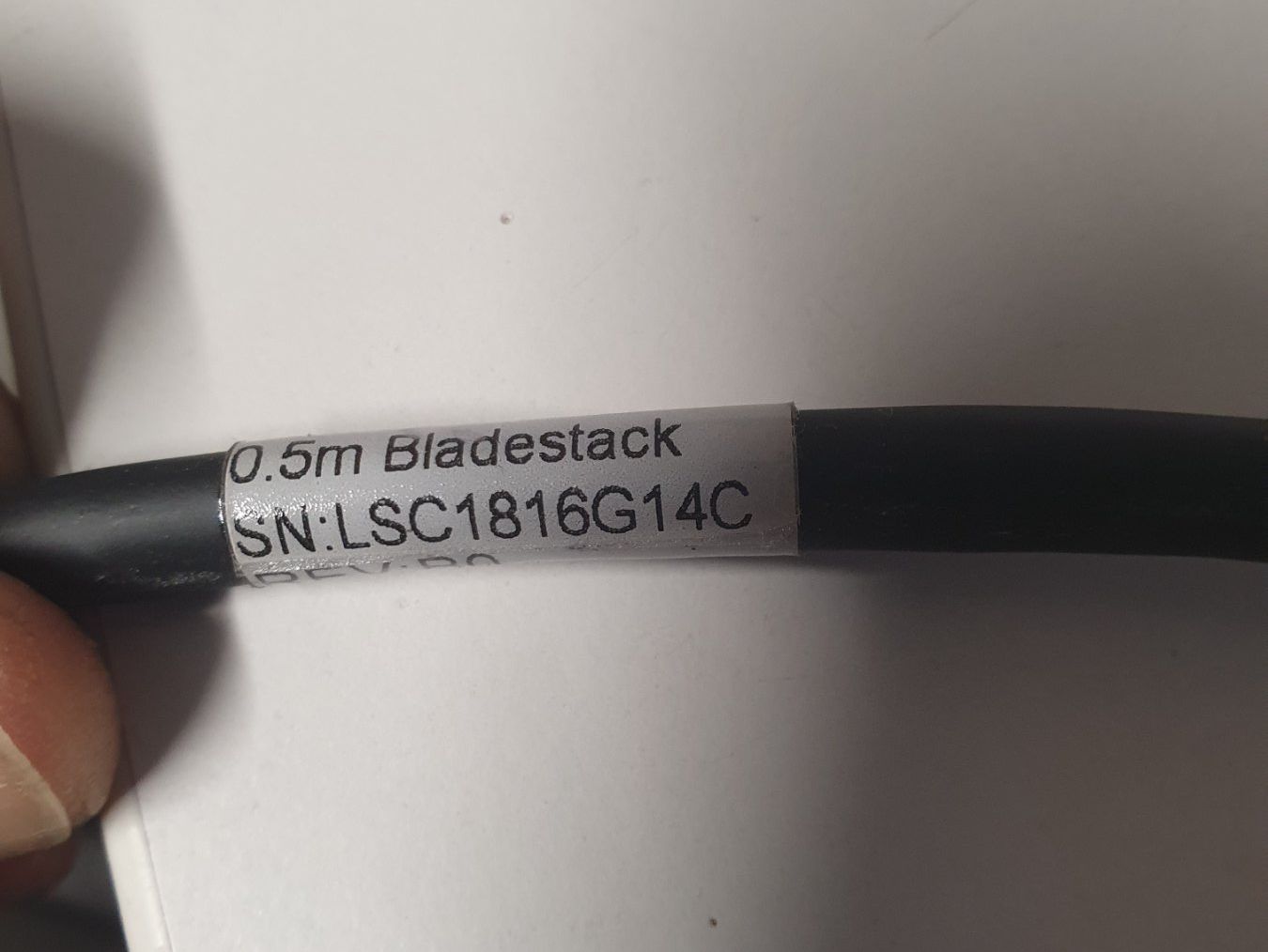 Cavi: Cisco Leoni Cable Bladestack 0.5m L45593-E101-D5 Black High – Usato da Zürich venduto da eymen20 2