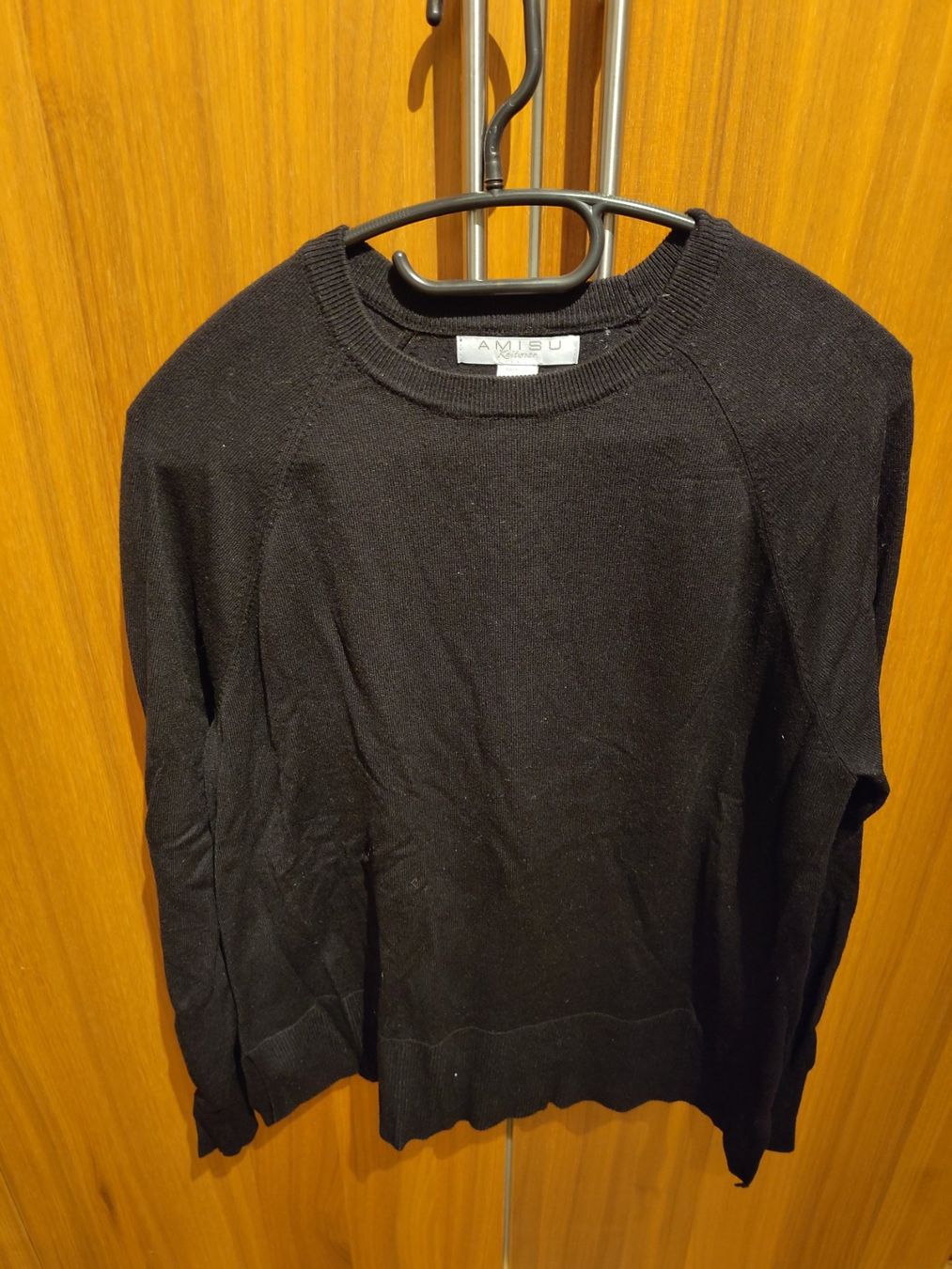 Pullover & Sweatshirts: Pullover – Gebraucht aus Bern von Linii