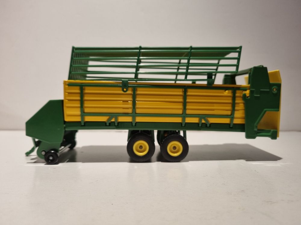 REMORQUE BASCULANTE DOLLY SIKU TRACTEUR 1/32 AGRICOLE FERME BRITAINS