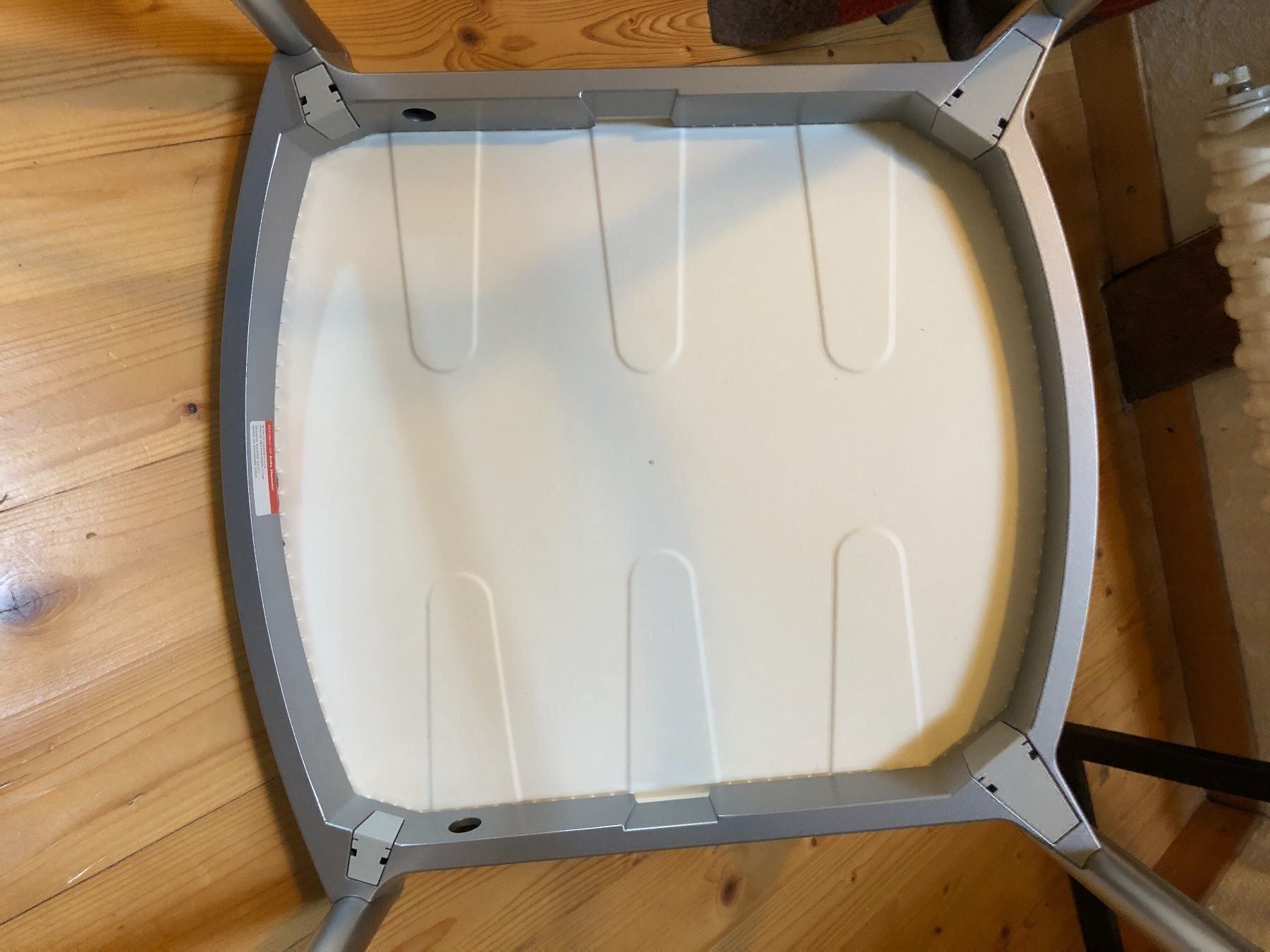 Sedie: Fritz Hansen Barhocker Ice – Usato da Unterseen venduto da Fruchtfleisch 7