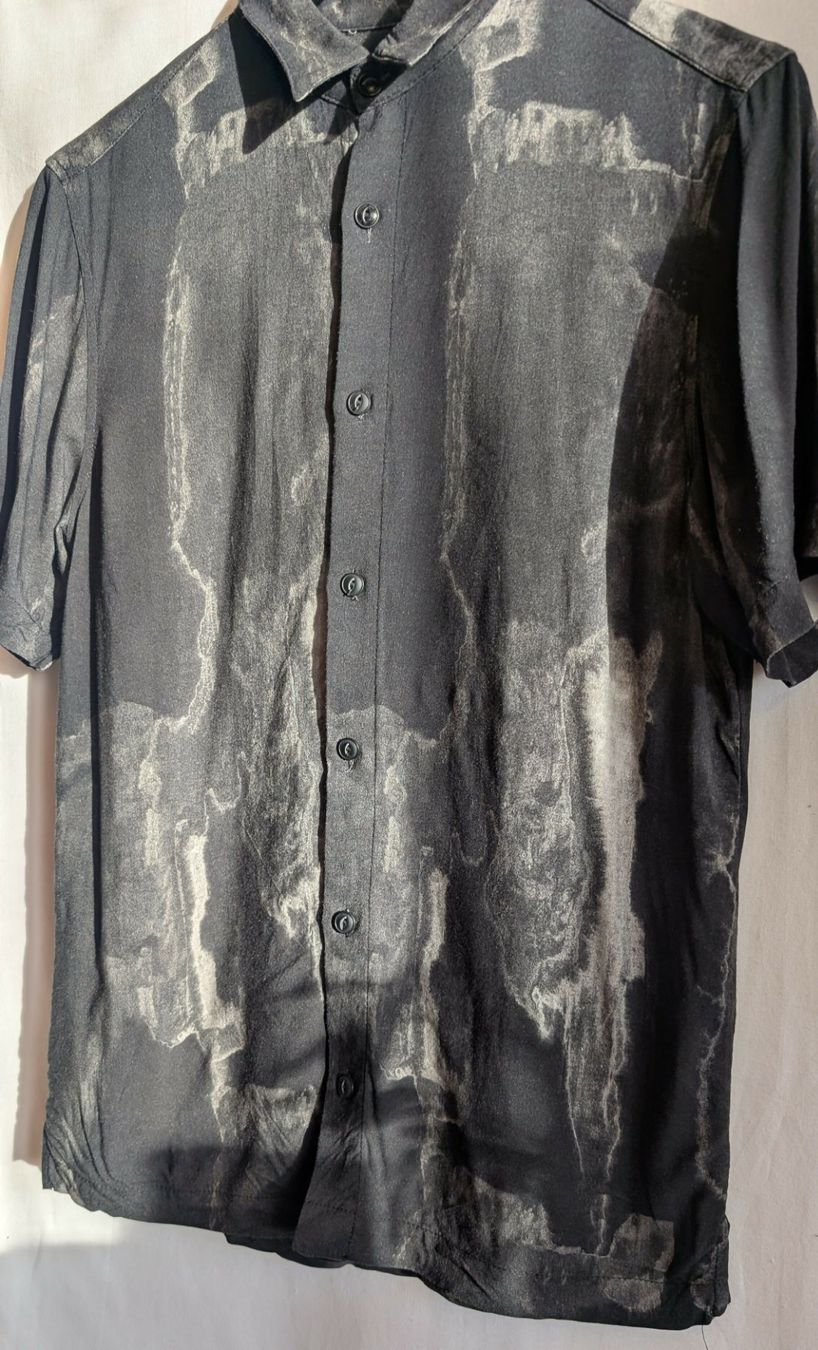 Camicie: Bluse Hemd Batik schwarz grau Gr. S/M – Usato da Sarmenstorf venduto da T.Sunl8