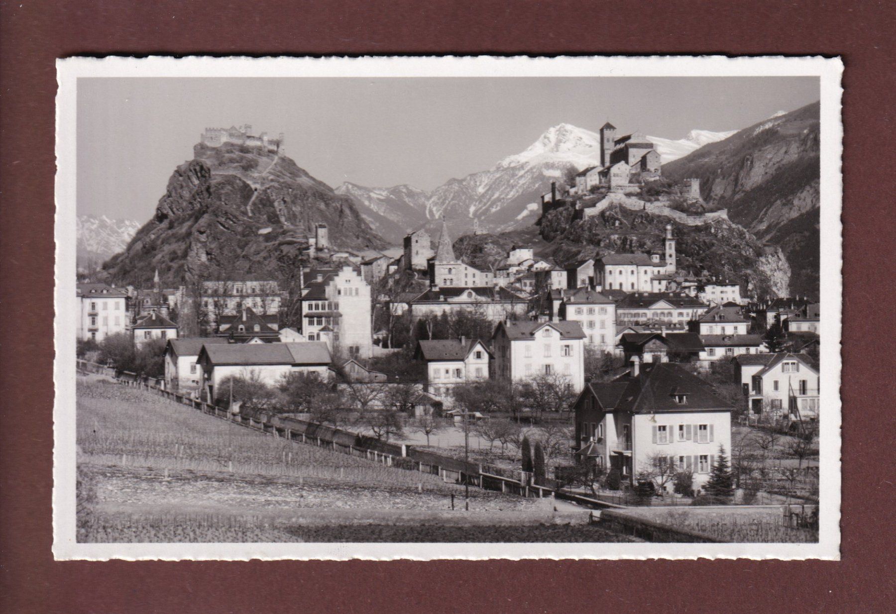 Cartoline postali: SION - Valère et Tourbillon – Usato da Pully venduto da nicecards