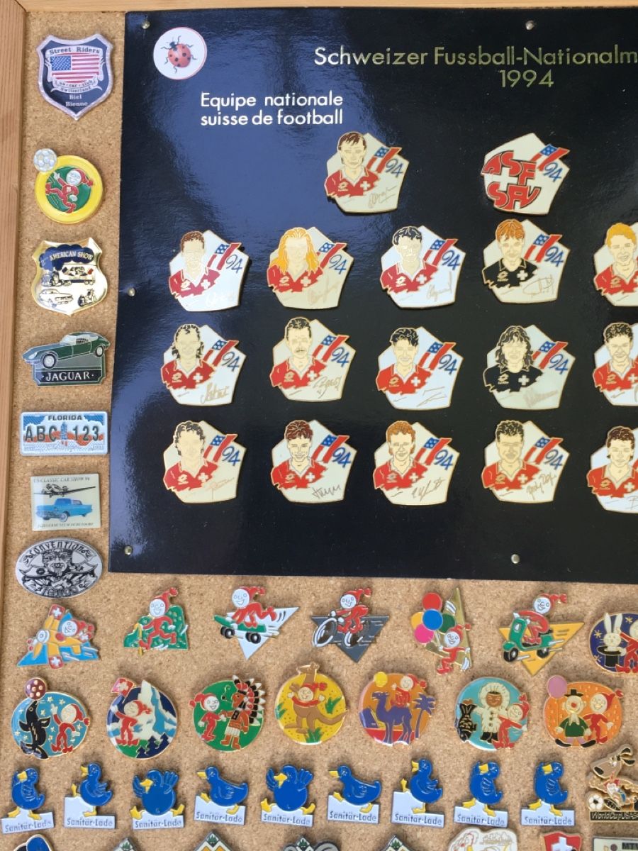 Plaketten & Abzeichen: Alte PIN - Sammlung (ca. 200 Stück) – Gebraucht aus Wangen b. Olten von Finolino28 3