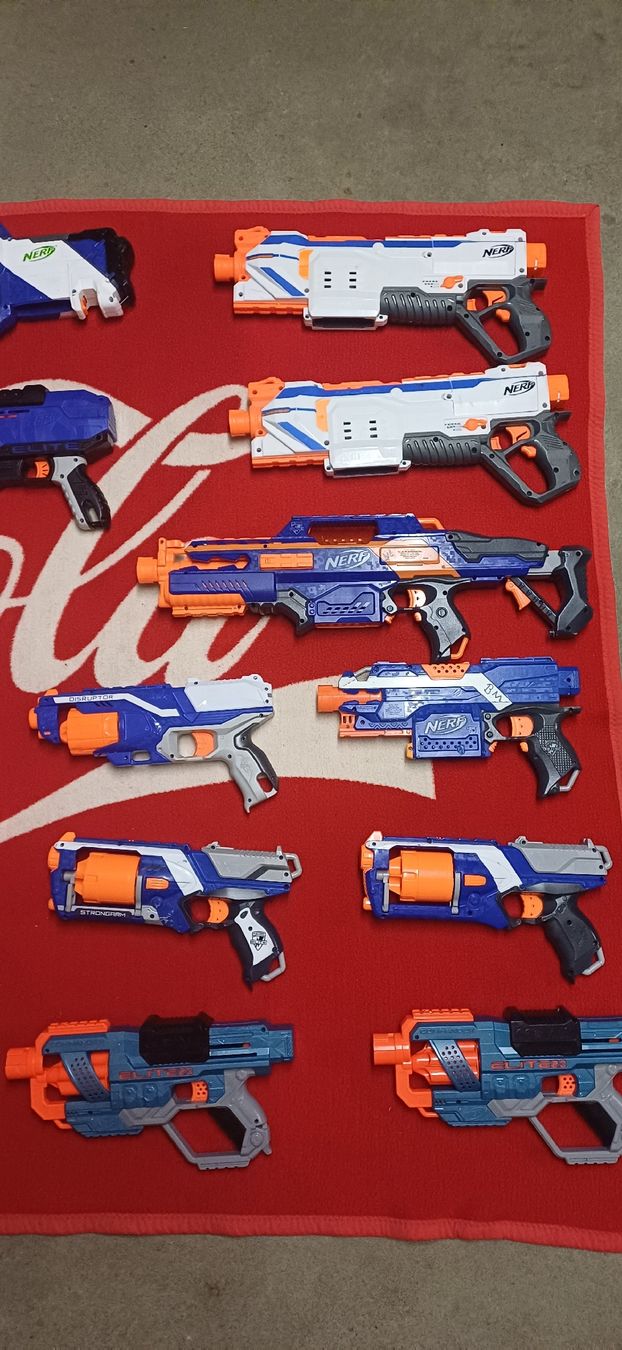 Nerf Jouets: Prix négociable : Nerf x30 & accessoires – D'occasion à Lussy FR par vic_9mft 1