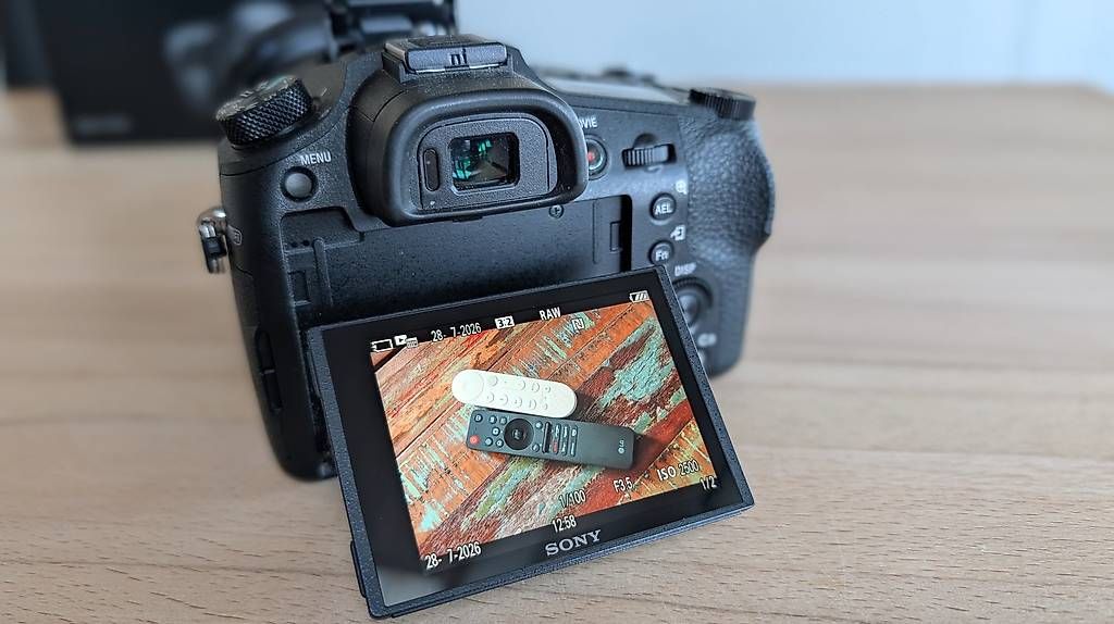 Sony Fotocamera: Sony RX10 IV – Usato da Menzingen venduto da S.F.T 2