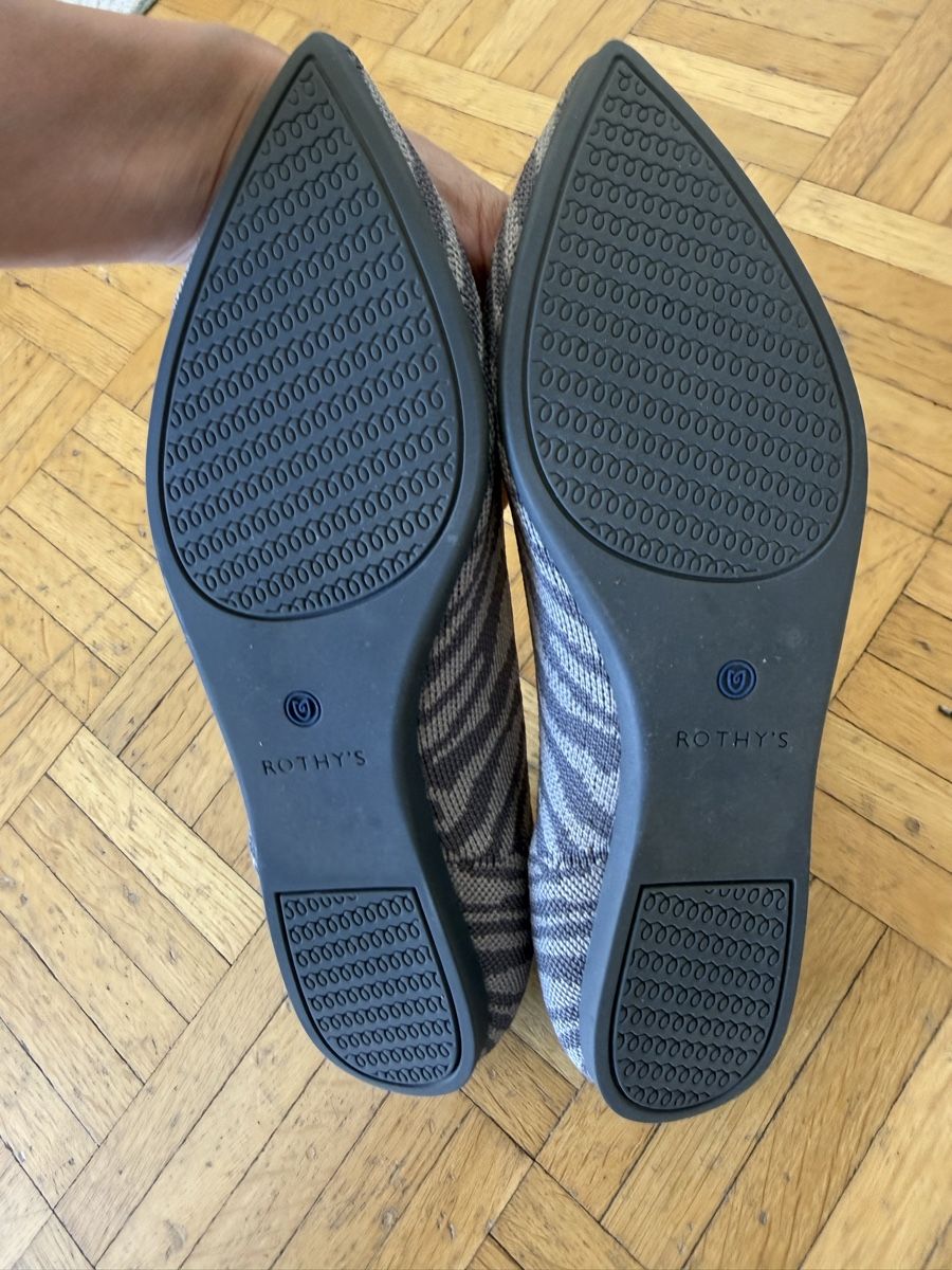Damenschuhe: Waschbare Damenschuhe Rothy's Grösse 40.5 Zebra-Muster Grau – Gebraucht aus Remigen von lsp02 1