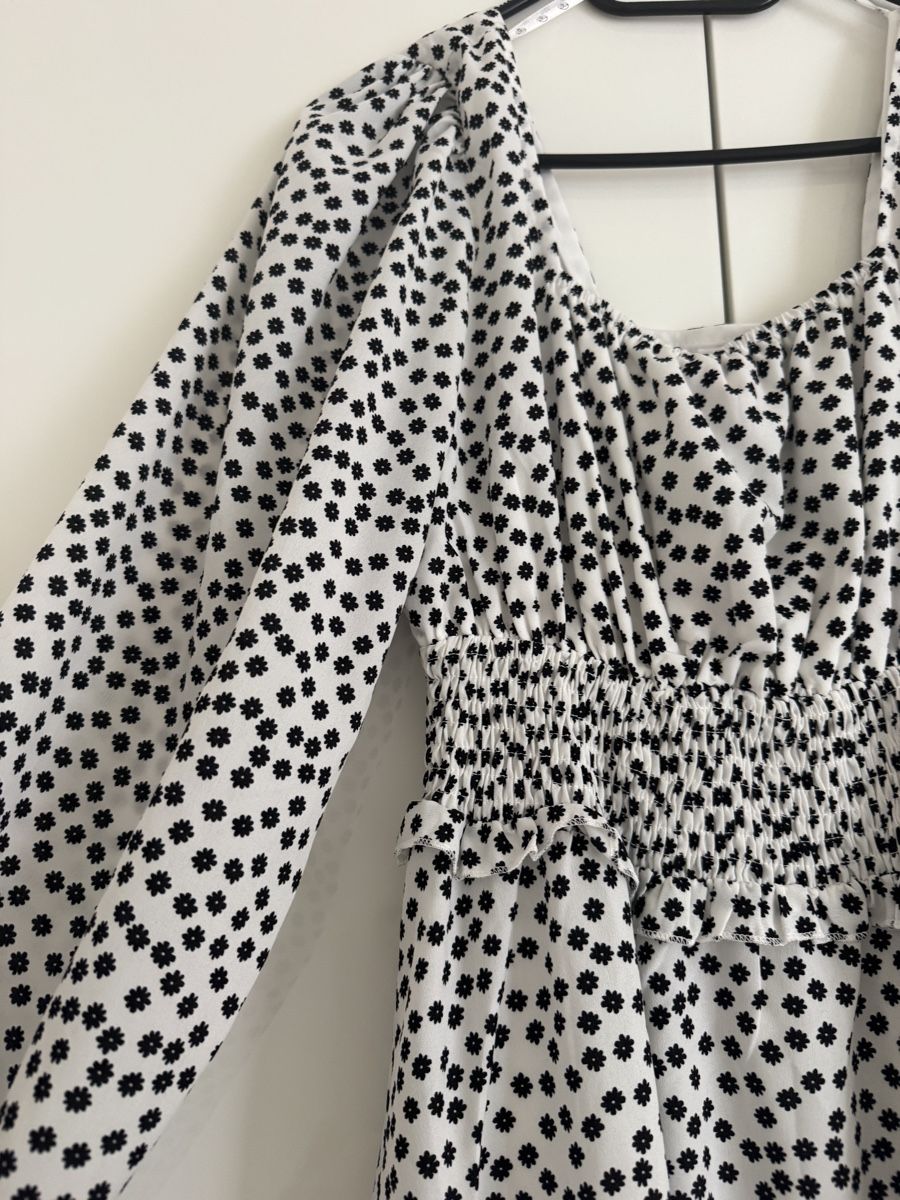 Kleider: Damen Kleid, Grösse 36 – Gebraucht aus Frauenfeld von ani_pdx9 1